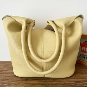 Woven Bag for Women, Soft Vegan Leather Women Shoulder Bag, Large Capacity Women Tote Bag, Leather Hobo Travel Bag Work Handbag Gift for Her