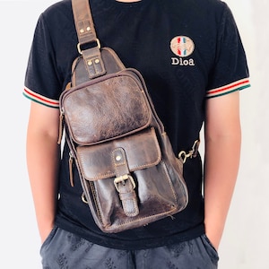Sac bandoulière en cuir pour homme, sac à bandoulière rétro pour homme, sac à bandoulière, sac poitrine en cuir pour homme, sac messager de voyage, cadeau pour un anniversaire de mariage