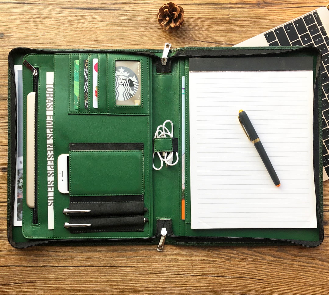 Custom Portfolio Vegan Leather Portfolio for Men, Crocodile Pattern