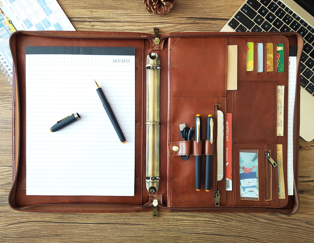 Personalized Left Handed Leather Portfolio 3 Ring Binder With Zipper, Leather Padfolio & Name