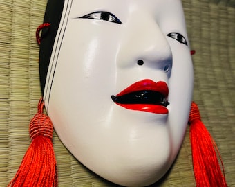 Noh Mask – Traditional Japanese Art | Zou-onna Statue | Includes Cultural & Historical Guide