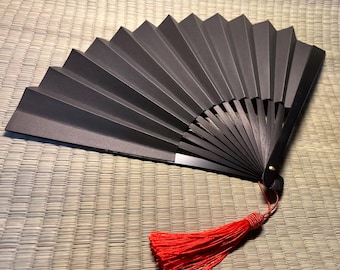 Tessen Japanese Samurai Iron War Fan black large size with case/With a leaflet about the history Samurai by Yoshiwara