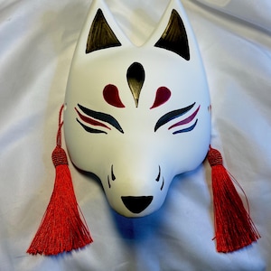 Máscara facial tradicional japonesa Fox White KITSUNE Inari&#39;s Whisper