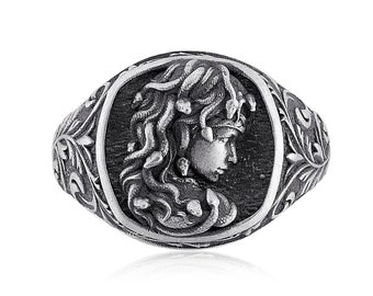 Gordon Medusa Head Signet Ring, Greek Mythology, Sterling Silver Square Signet Ring, Silver Medusa, Medusa Gothic Ring,Medusa Silver Jewelry