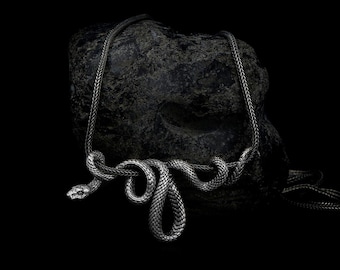 Schlangen Körper Halskette, Tier Charme, Python, Schlange Anhänger, Schlange Schmuck, Schlange Halskette, Schlange Kunst, handgemachter Schmuck, handgemachter Anhänger
