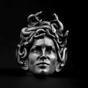 Gorgon Medusa Greek Ring, Mythology Jewelry, Mythology Lover Gift, Ancient Ring , Best Friend Gift, Ring For Boyfriend, Gothic Jewelry