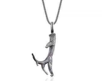 Deer Antler Pendant Necklace, Woodland Forest Animal Jewelry, Hunting Gift for Her or Him, Unisex Gift Necklace, Animal Lover Gift