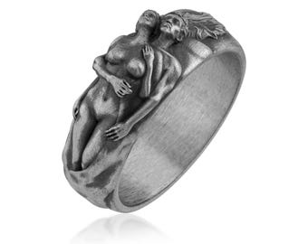 Eternal Embrace Lovers Ring