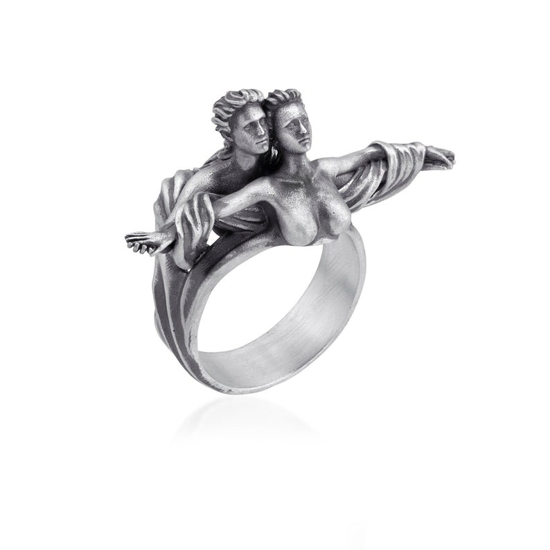 Unique Love Desing Ring, Romantic Design, Handmade Craftsmanship, Symbol of Love, Unique Jewelry, Anniversary Gift, Love Symbol, Gift Ring Eternal Love Love Symbol Couple ring Handmade Craft Embrace Art romantic ring Romantic Gift Minimalist Ring Uni