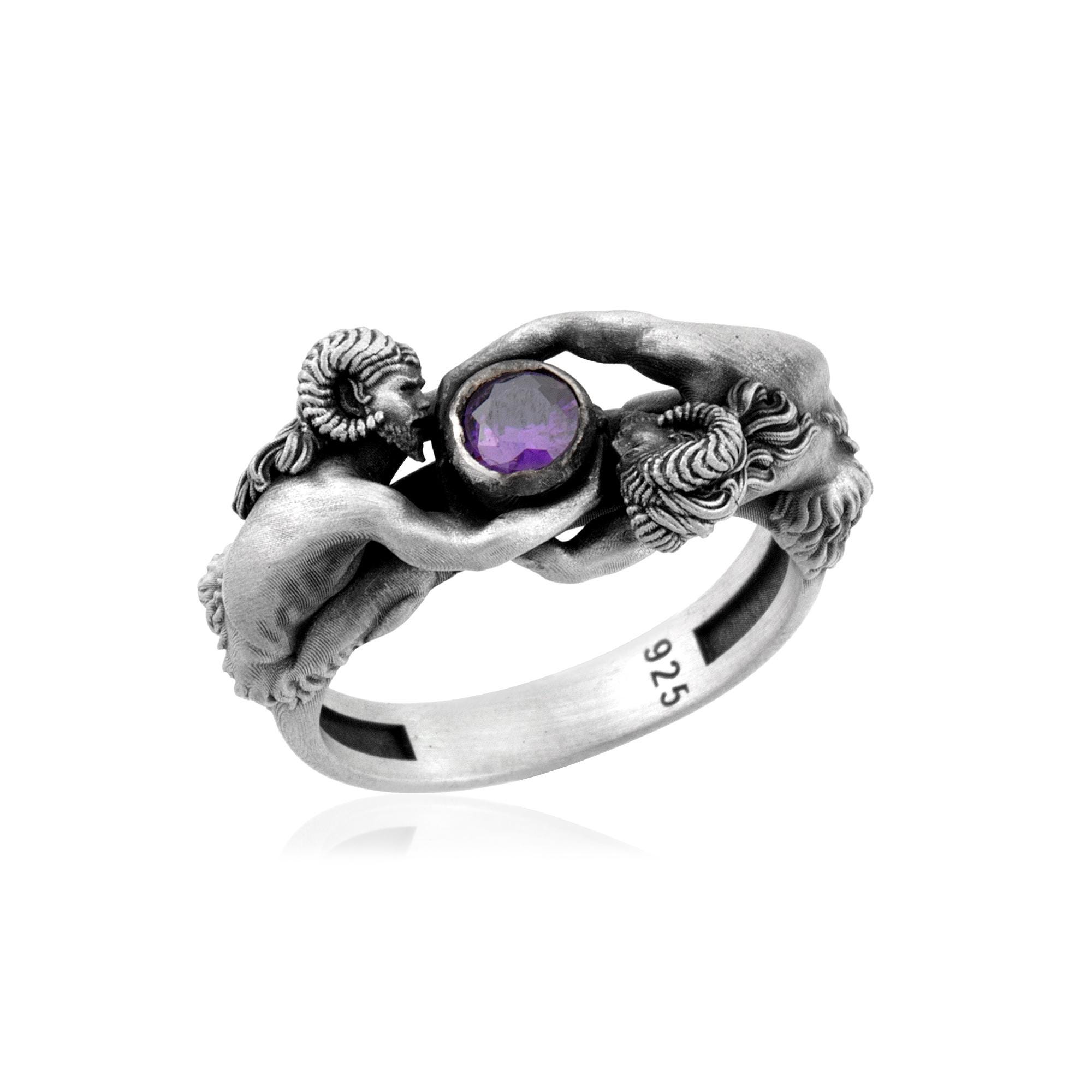 とし Two Horned Mythical Figures Silver Ring With Purple Stone