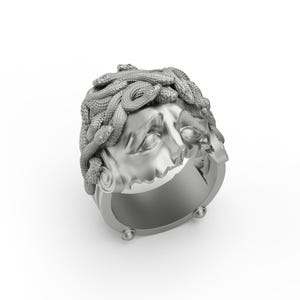 Medusa mythology ring, 925 sterling silver gothic jewelry, unique pagan-inspired accessory for men or women.