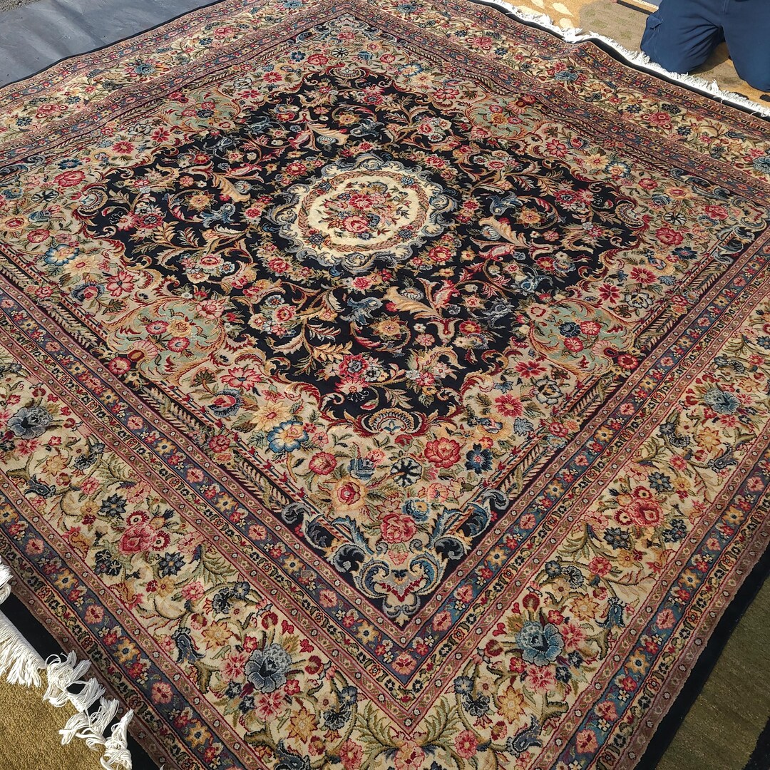 8x8 Tabriz Style Rug, Fine Weave. Excellent Condition Almost Mint - Etsy