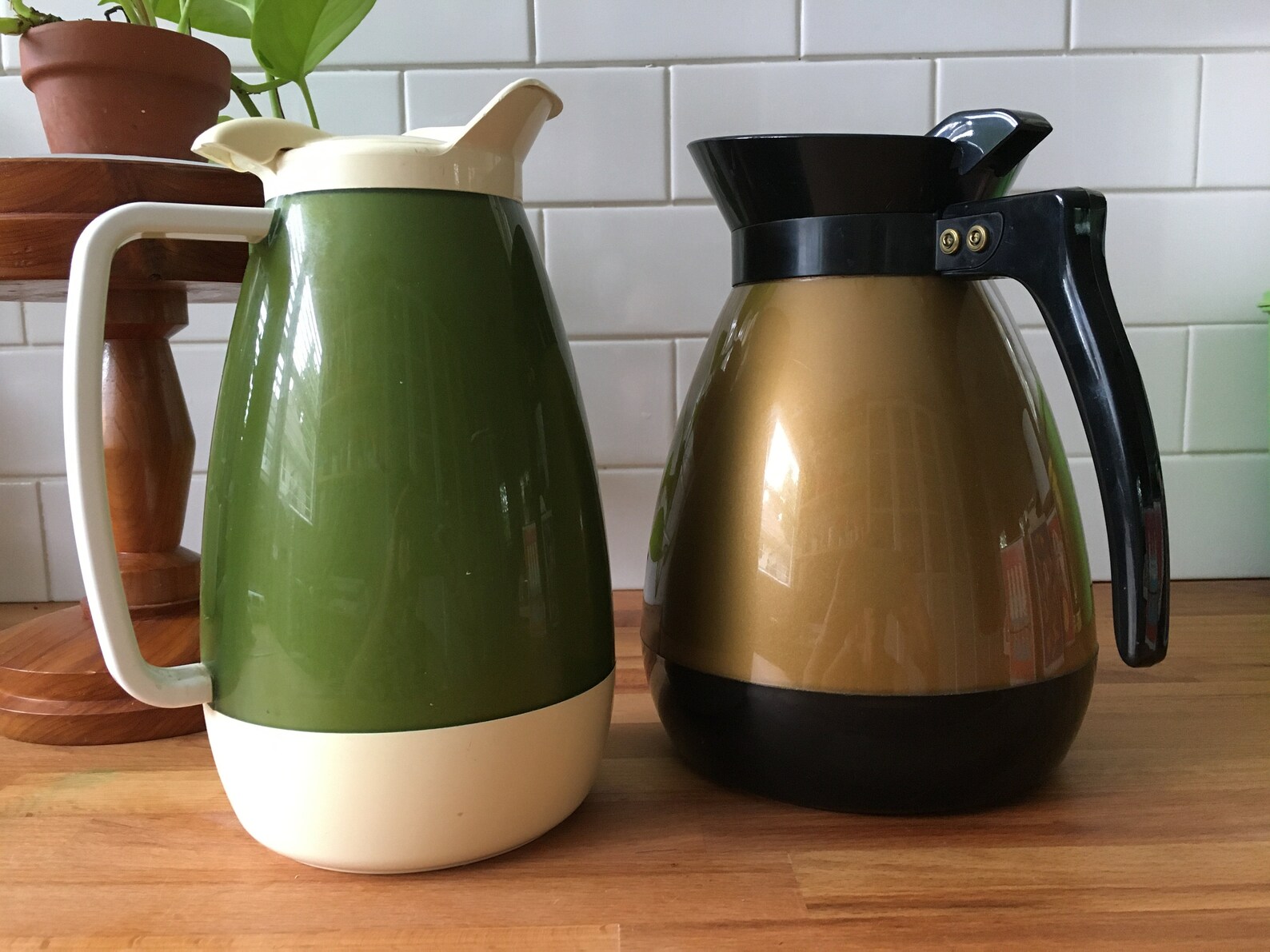1970s ThermoServ Coffee Carafes Green/White and Gold/Black Etsy