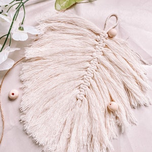Macrame leaf | Macrame feather | Table setting | Gift | Macrame cord | Wall hanging | Macrame decoration