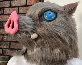 灰色オオカミのファースーツマスク。リアルなファーコスチューム