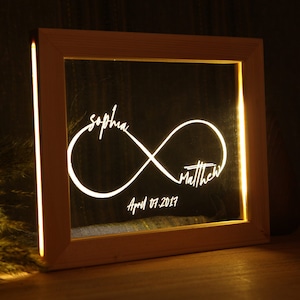 Personalized Infinity Night Light - Infinity Shape with Name - Romantic Gift for Couples - Engagement Gift - Wedding Gift - Anniversary Gift