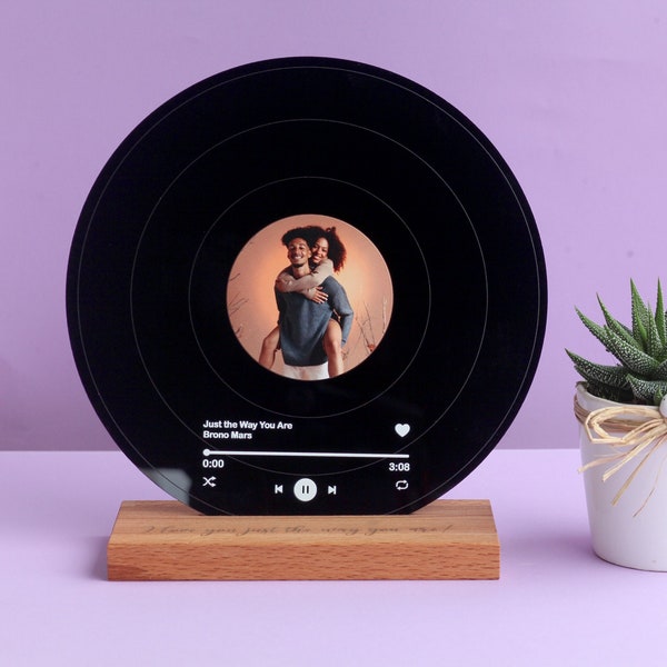 Personalized Record Display - Best Gift For Best Friend- Best Friend Gift - Friendship Gift - Best Friend Birthday Gifts - Gift for Besties