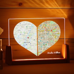 Benutzerdefinierte Herznachtlicht an zwei Orten, personalisierte Kartenlampe mit Namen, Ferngeschenk für Paare oder Freunde, Jahrestagsgeschenk für ihn