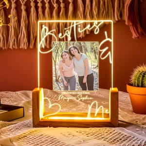 Personalisiertes LED Nachtlicht mit Foto und Nachricht - Personalisiertes Bestes Freund Geschenk mit Namen zum Geburtstag - Forever Bestie Memory Plaque
