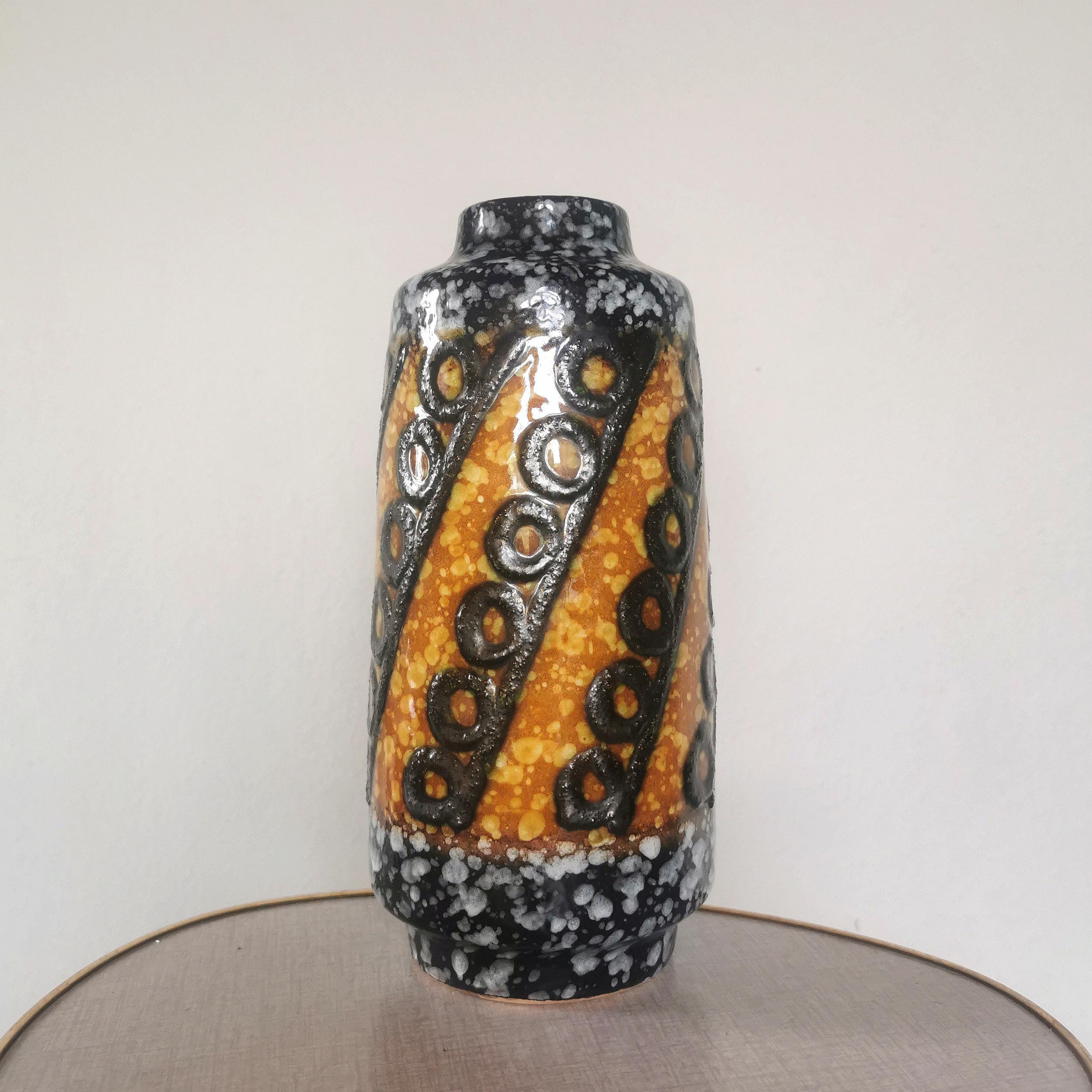 VEB HALDENSLEBEN、No. 3045B、陶器の花瓶、ヴィンテージ、東ドイツ