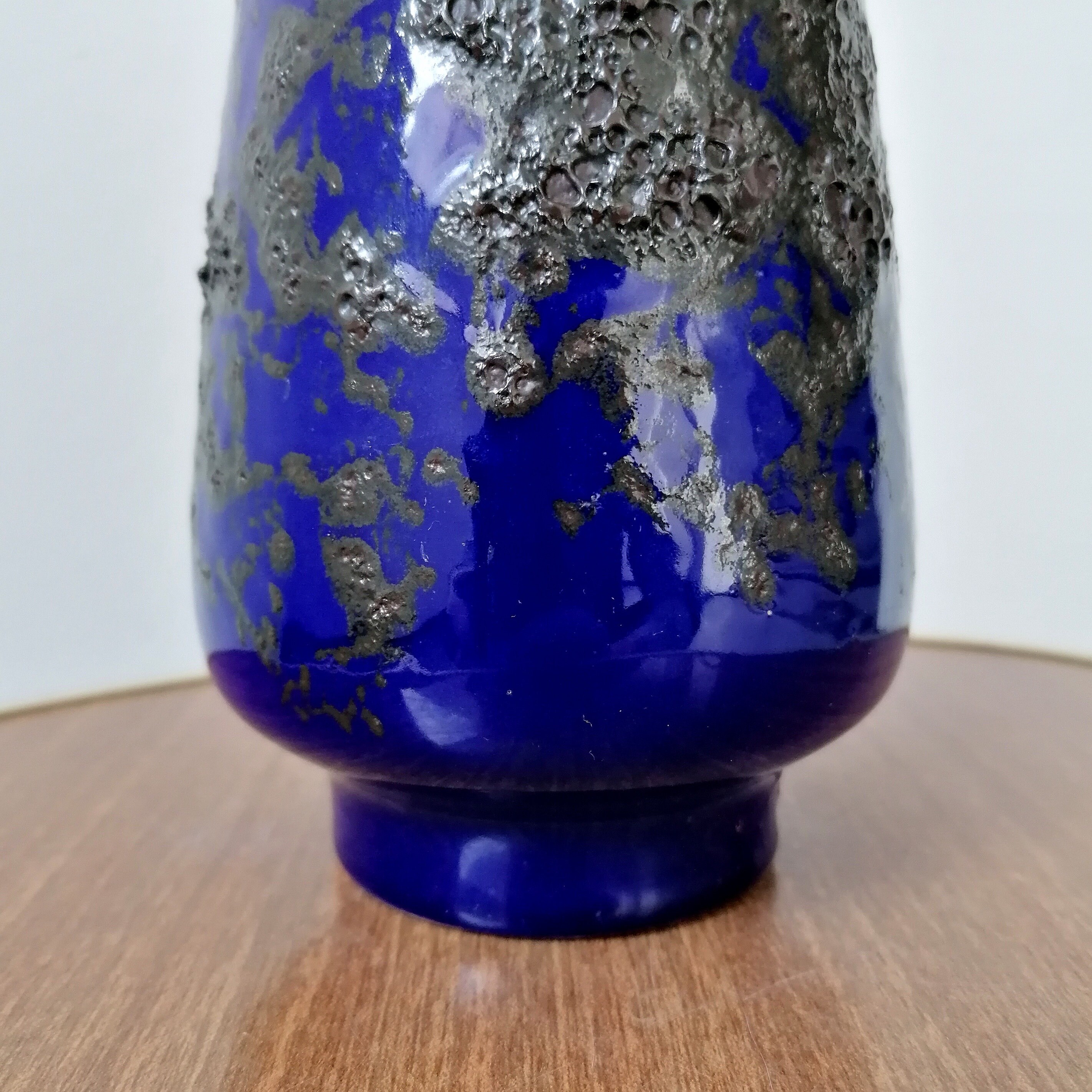 DÜMLER & BREIDEN、No. 135-20、セラミック花瓶、ファットラバ