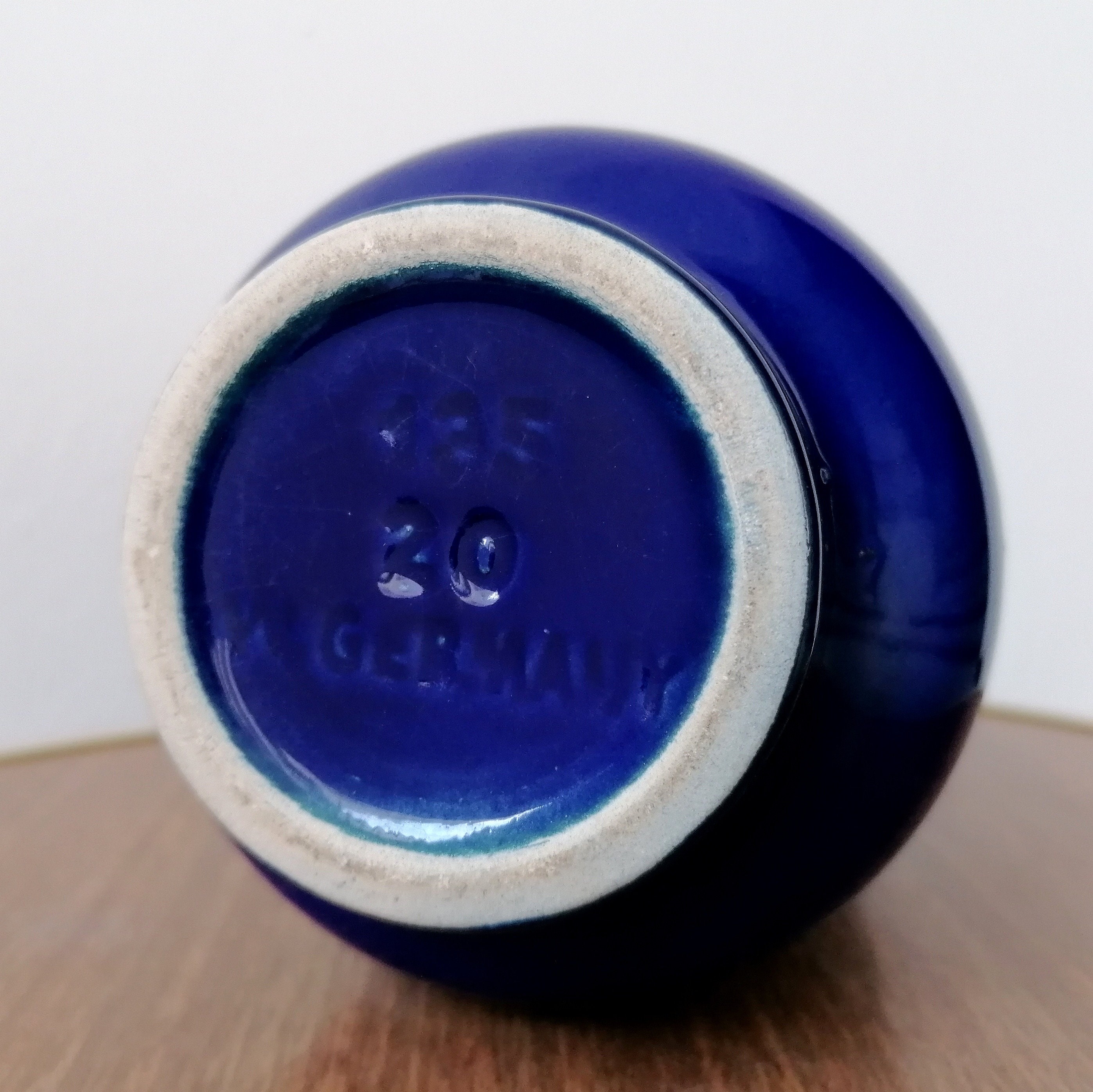 DÜMLER & BREIDEN、No. 135-20、セラミック花瓶、ファットラバ