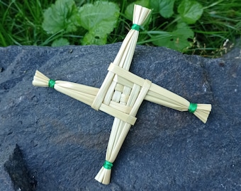 Handmade St. Brigid's Straw Cross: Irish Blessing Amulet. Christmas Natural Wall Ornament. Mirror Accessories.