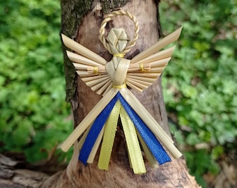 Ange gardien. Symbole de l'Ukraine. Ornement de paille. Priez pour le don de l'Ukraine. Décoration de vacances faite à la main. Cadeau de Noël.