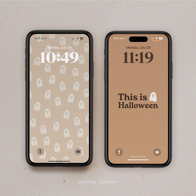 Puede incluir: Dos maquetas de iPhone con diferentes fondos de pantalla de Halloween. El primer tel&eacute;fono tiene un fondo marr&oacute;n con un patr&oacute;n de fantasmas blancos. El segundo tel&eacute;fono tiene un fondo marr&oacute;n con el texto "This is Halloween" y un fantasma blanco. Ambos tel&eacute;fonos muestran la fecha y la hora.