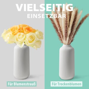 Keramik Vase mit Rillen in Weiß Matt moderne Vase Deko für Pampasgras frische Blumen Trockenblumen, Boho Deko Wohnungsdeko für Fensterbank Bild 6