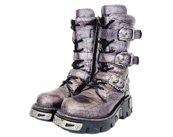 EU 41 / UK 7.5 New Rock Boots Lilac Purple & Grey Silver Spider Cobweb Skull Buckle Straps Goth Punk Grunge Combat Biker Chunky Shoes