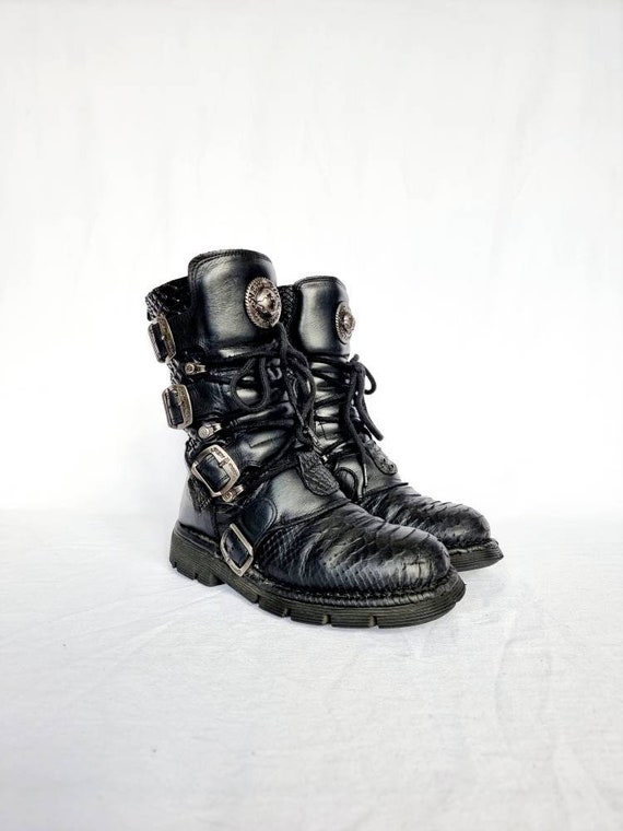 EU 37 UK 4 Vintage Faux Snakeskin Genuine Leather New Rock Boots Etsy UK