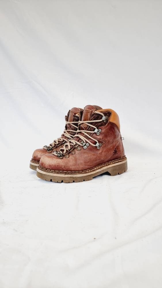 Art boots clearance uk