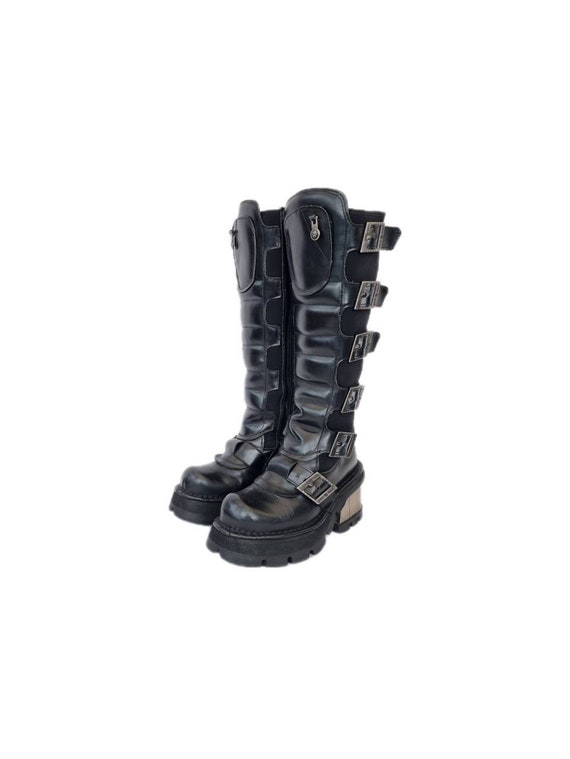 EU 36 Discontinued Rare Knee High New 