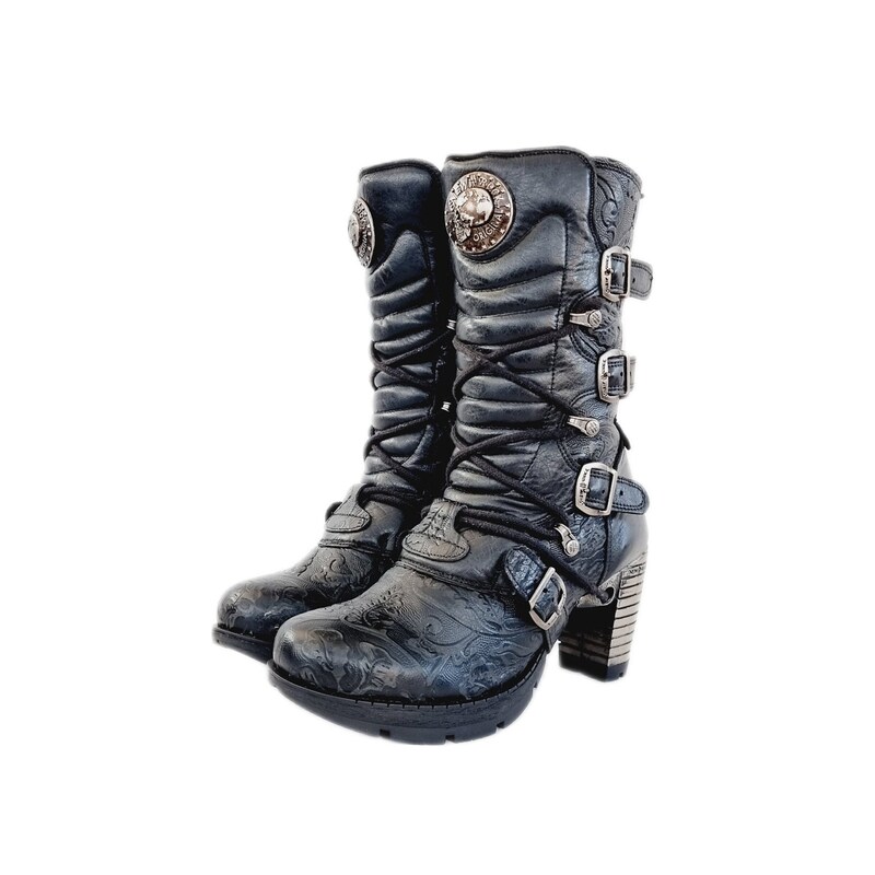 Leather Boots With Paisley Embroideries