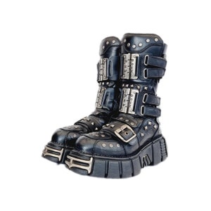 EU 36 New Rock Boots - Black Buckled Leather Design With EU 36 New Rock Boots - Black Buckled Leather Design With