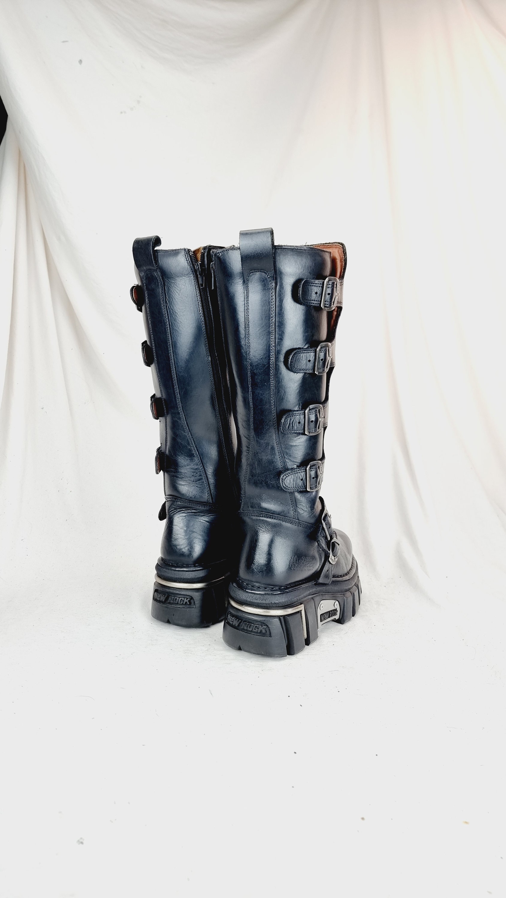 EU 40 / UK 7 Knee High Metal Reactor New Rock Boots With
