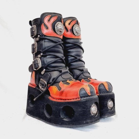 EU 37 / UK 4 New Rock Boots - Black and Red Flame… - image 7