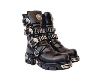 EU 42 / UK 8 New Rock Boots - Black Leather Bike Chain Biker Motorcycle Skull Buckle Boots