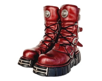 EU 44 / UK 10 Vintage Burgundy Cherry Red Buckled Lace Up Platform Reactor New Rock Boots