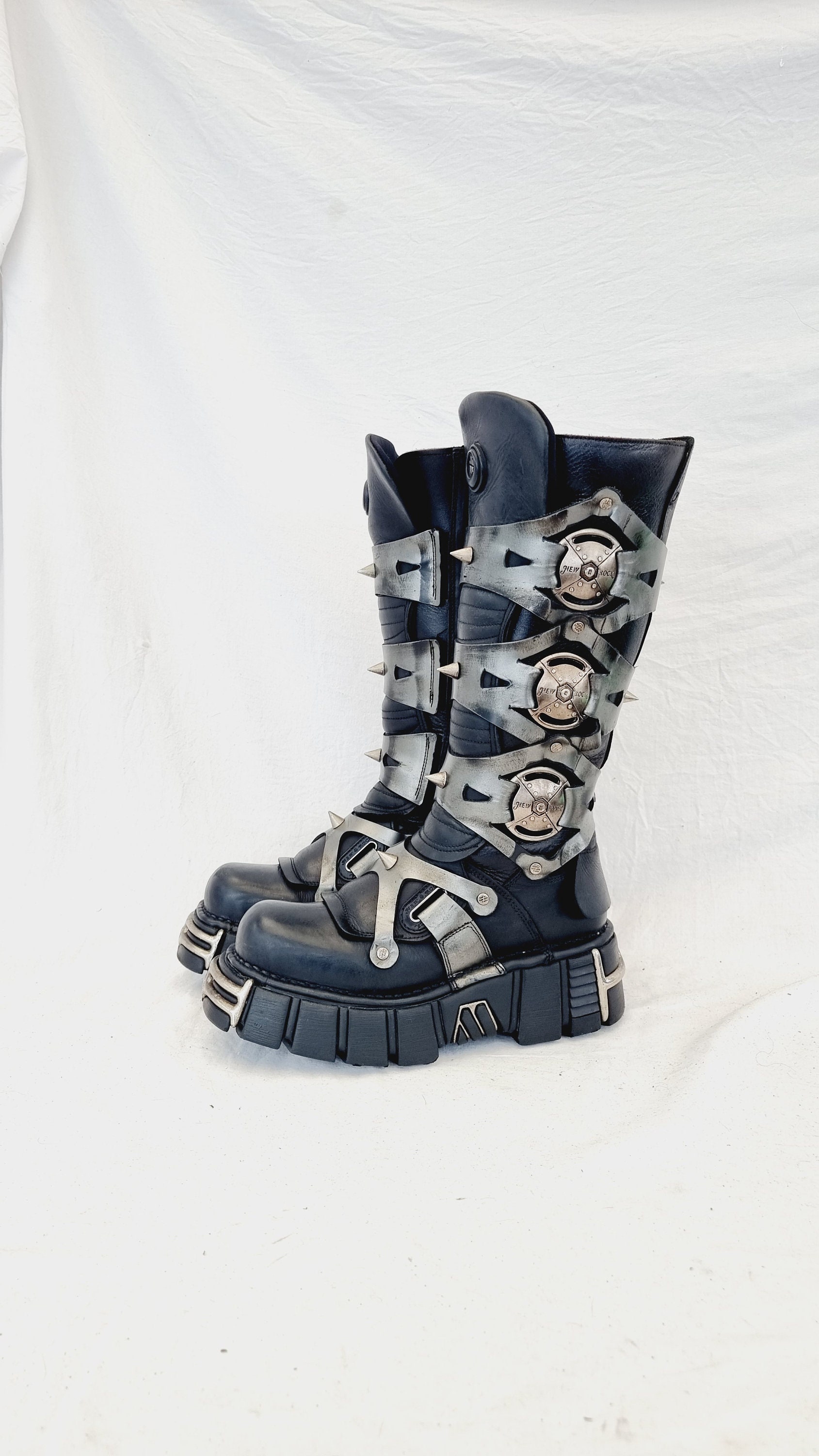 靴 Vintage Studded Design Boots il_fullxfull.5192141527_fc6g.jpg
