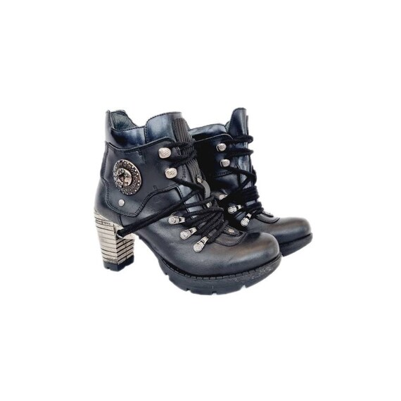 EU 37 / UK 4 Black Leather New Rock Boots With Chunky Block Heels 