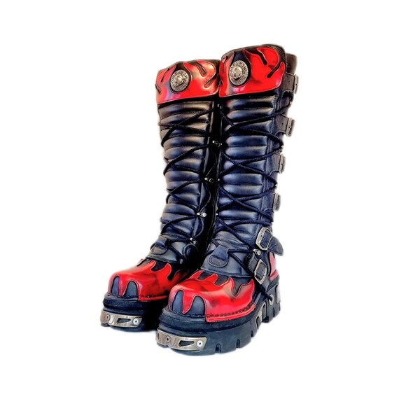 EU 40 / UK 7 Knee High New Rock Boots - Black and Red Flame Design 