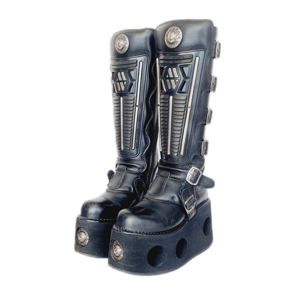EU 38 / UK 5 Knee High Metal Reactor New Rock Boots with Buckles, Flame Fire Details and Platform Soles - Goth Punk Cyber