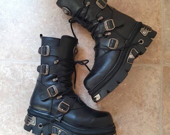 boots like new rocks