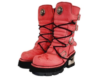 EU 39 / UK 6 New Rock Boots - Red Buckled Suede Leather