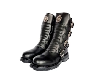 靴 37 NEW ROCK Low Cut boots EU 37 Vintage Lace up New Rock Boots - Silver and Black