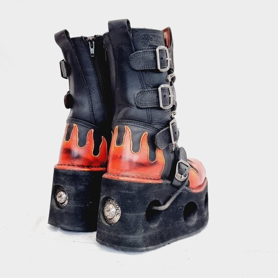 EU 37 / UK 4 New Rock Boots - Black and Red Flame… - image 5