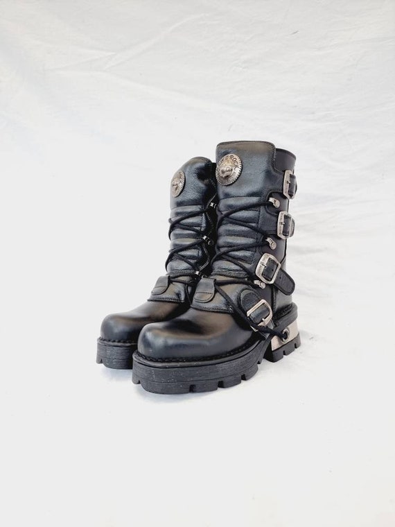 Amazon.com | New Rock Combat Vegan Unisex Platform Boots in