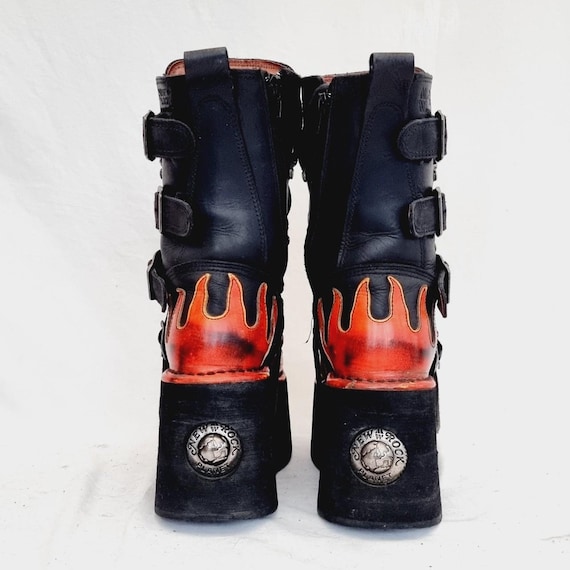 EU 37 / UK 4 New Rock Boots - Black and Red Flame… - image 4